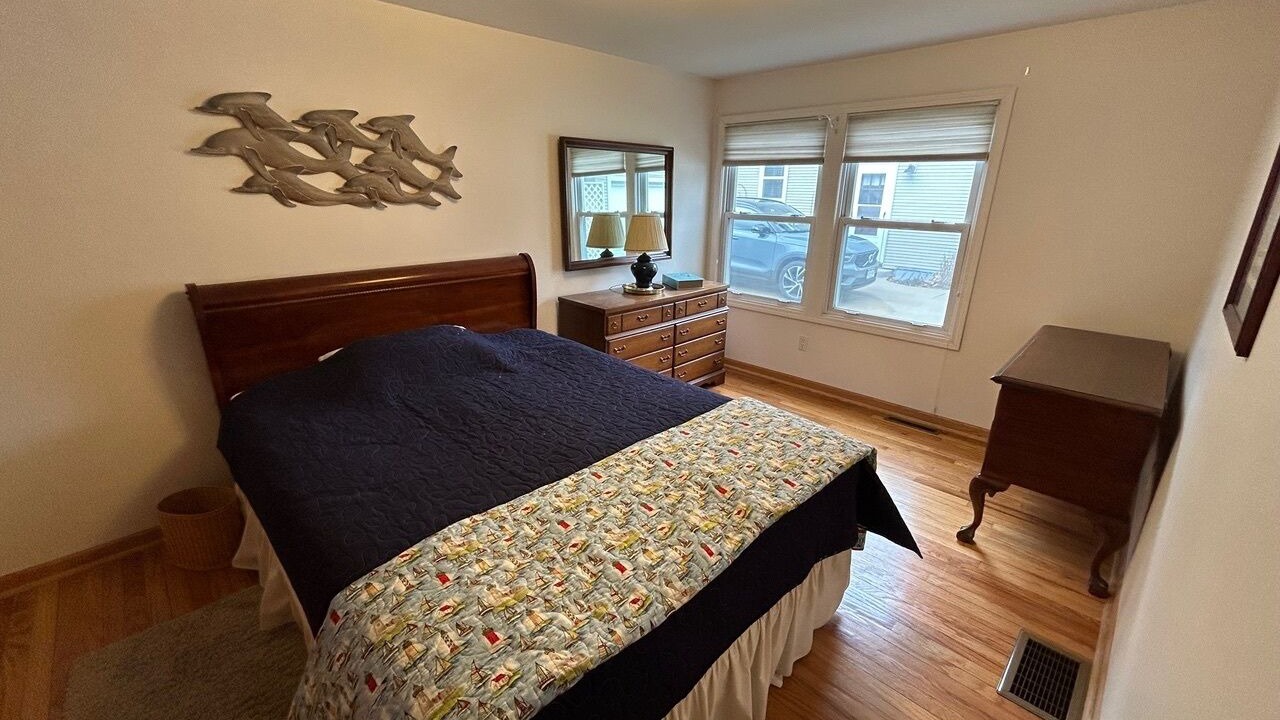 Photo of Bedroom in Pentwater
