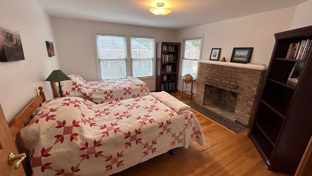 Photo of Bedroom in Pentwater
