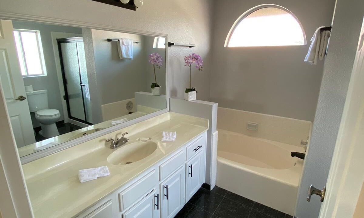 Photo of Bathroom in Green Valley North