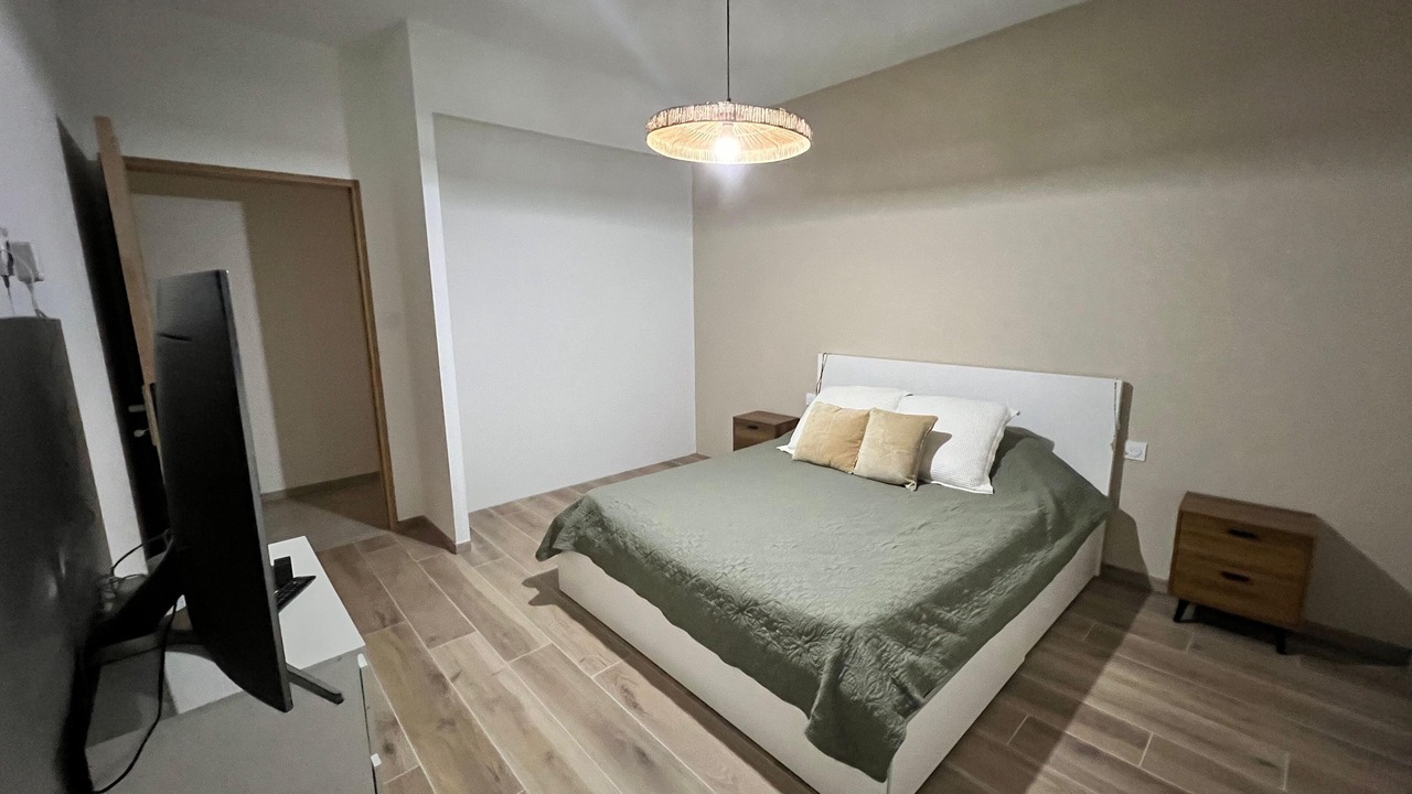 Photo of Bedroom in Saint-Marcel-les-Valence