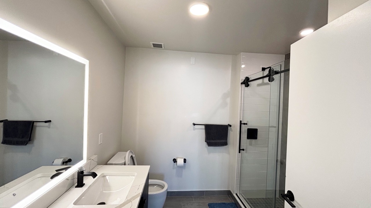 Photo of Bathroom in White Plains