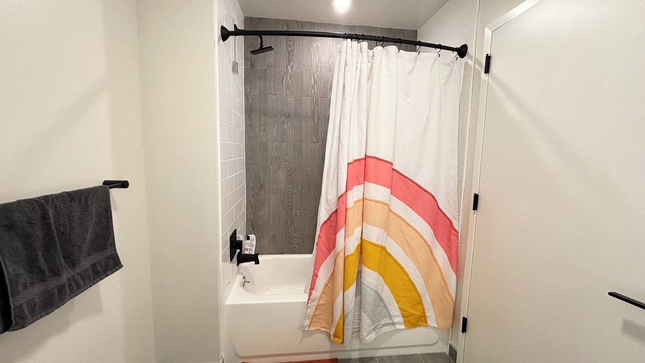 Photo of Bathroom in White Plains