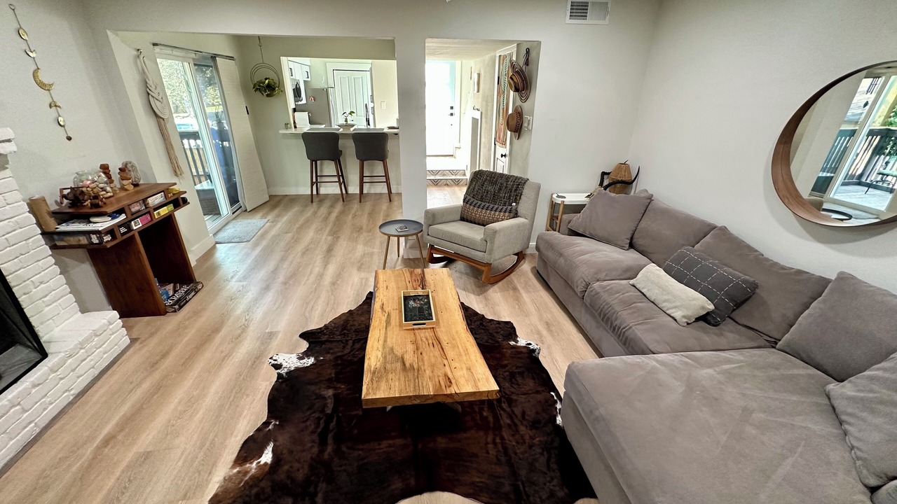 Photo of Livingroom in Timber Village