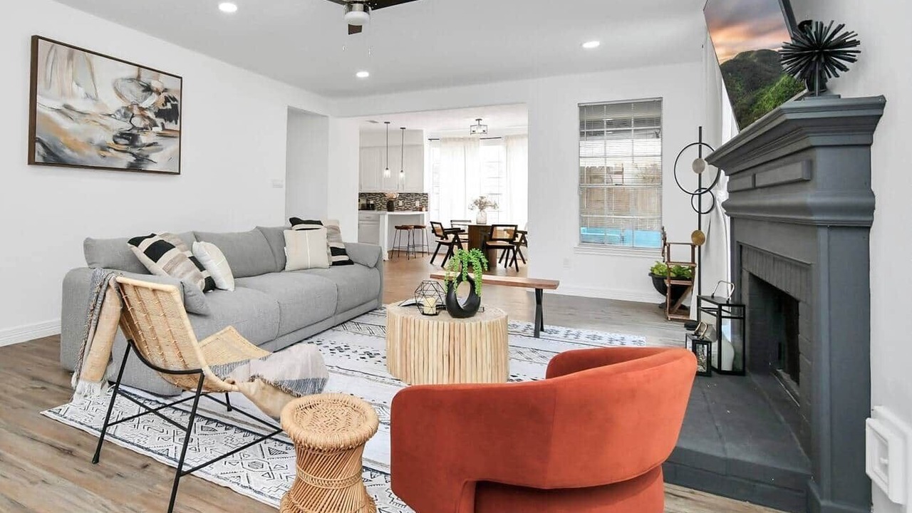 Photo of Livingroom in George Bush Park/Eldridge
