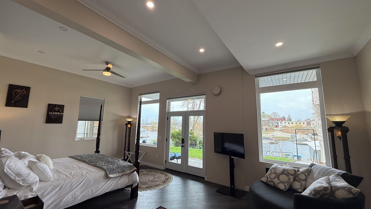Photo of Bedroom in Leeds and the Thousand Islands