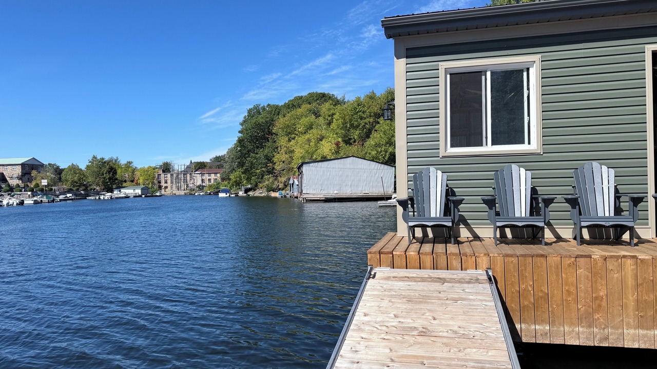 Photo of Patio Balcony in Leeds and the Thousand Islands