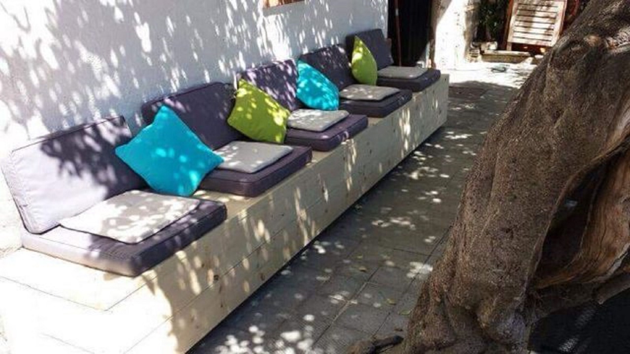 Photo of Patio Balcony in Portlligat