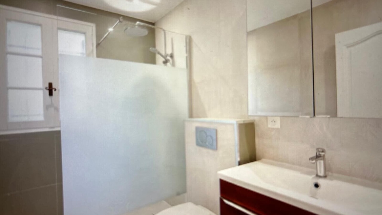 Photo of Bathroom in Cabris