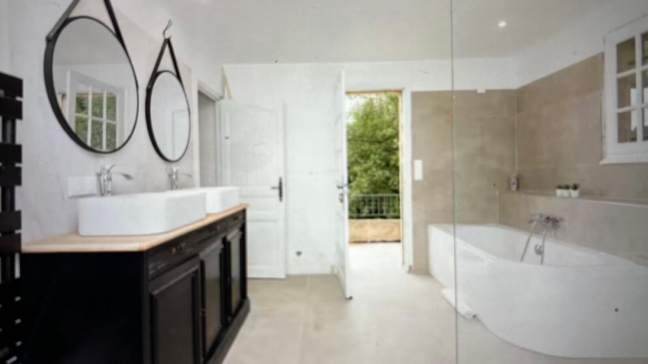 Photo of Bathroom in Cabris