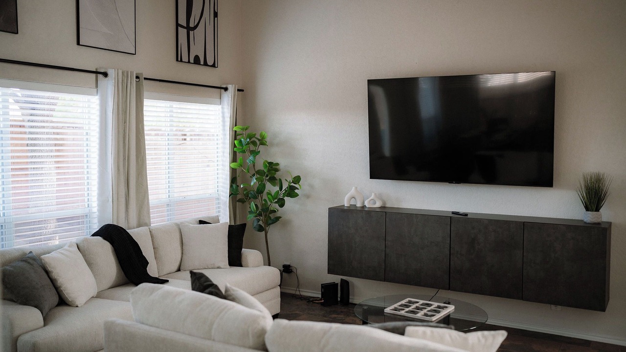 Photo of Livingroom in Wetmore