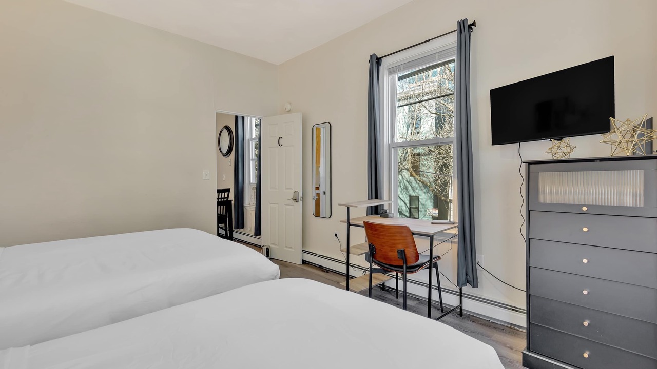 Photo of Others in Arefth