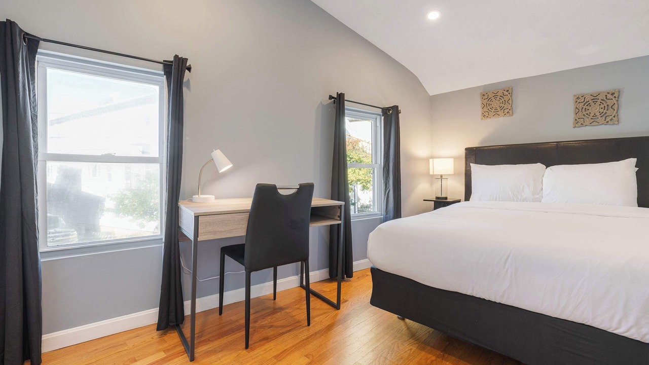 Photo of Bedroom in East Cambridge