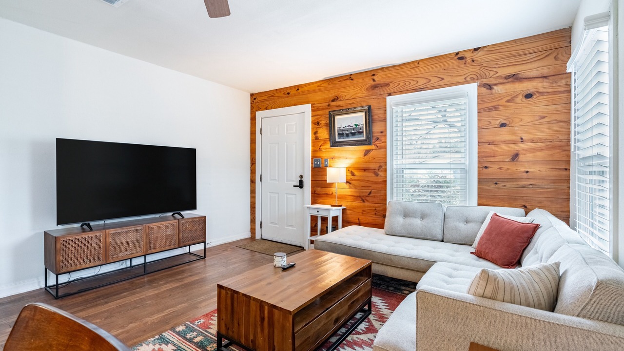 Photo of Livingroom in Austin