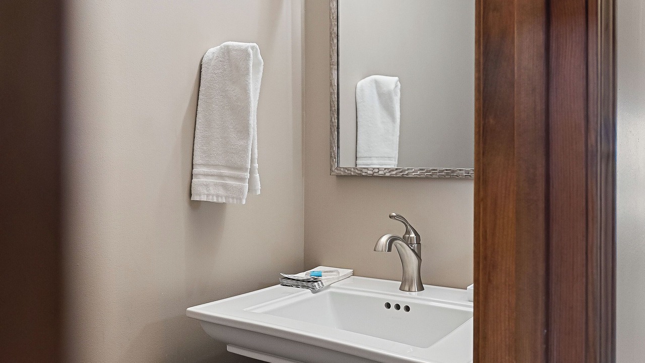 Photo of Bathroom in Smithville