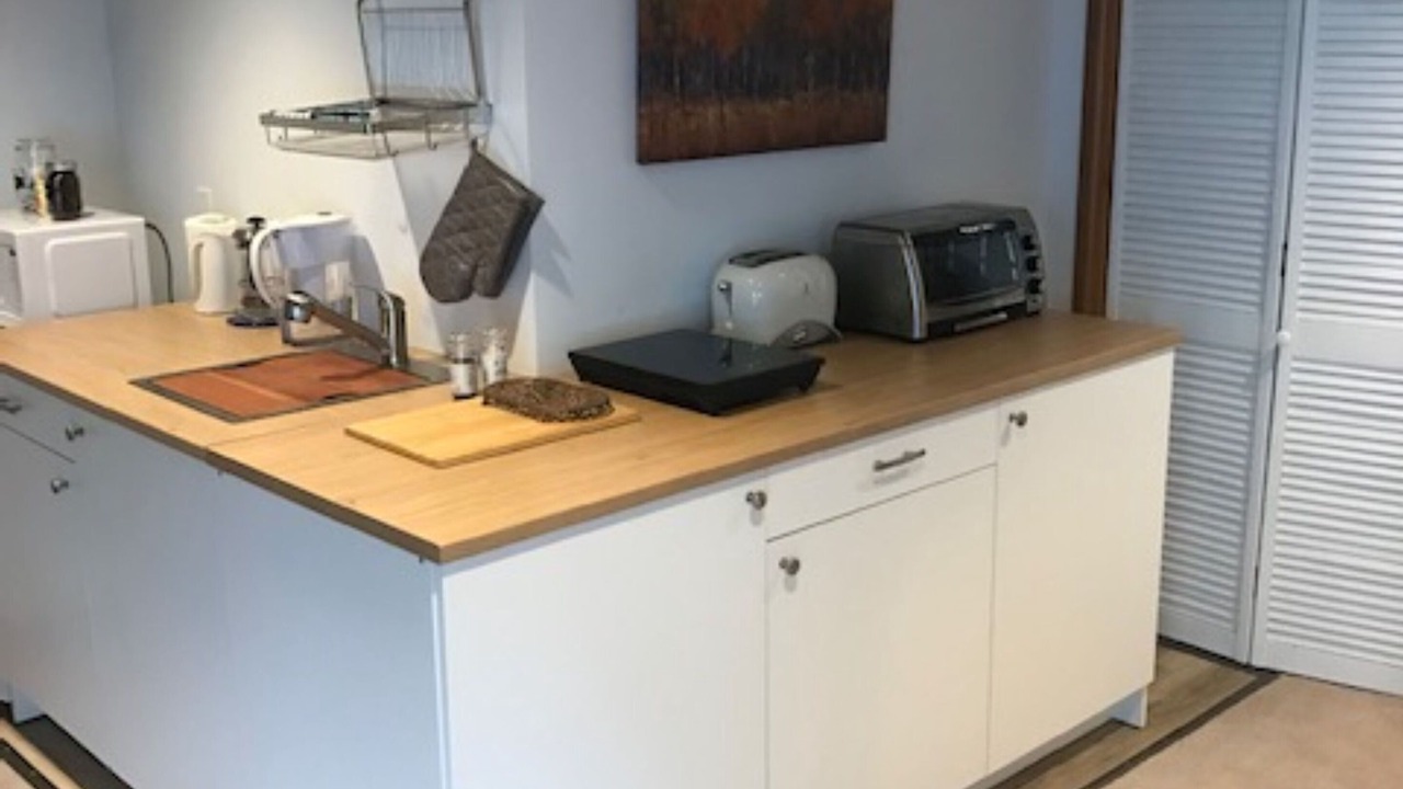 Photo of Kitchen in Elliot Lake