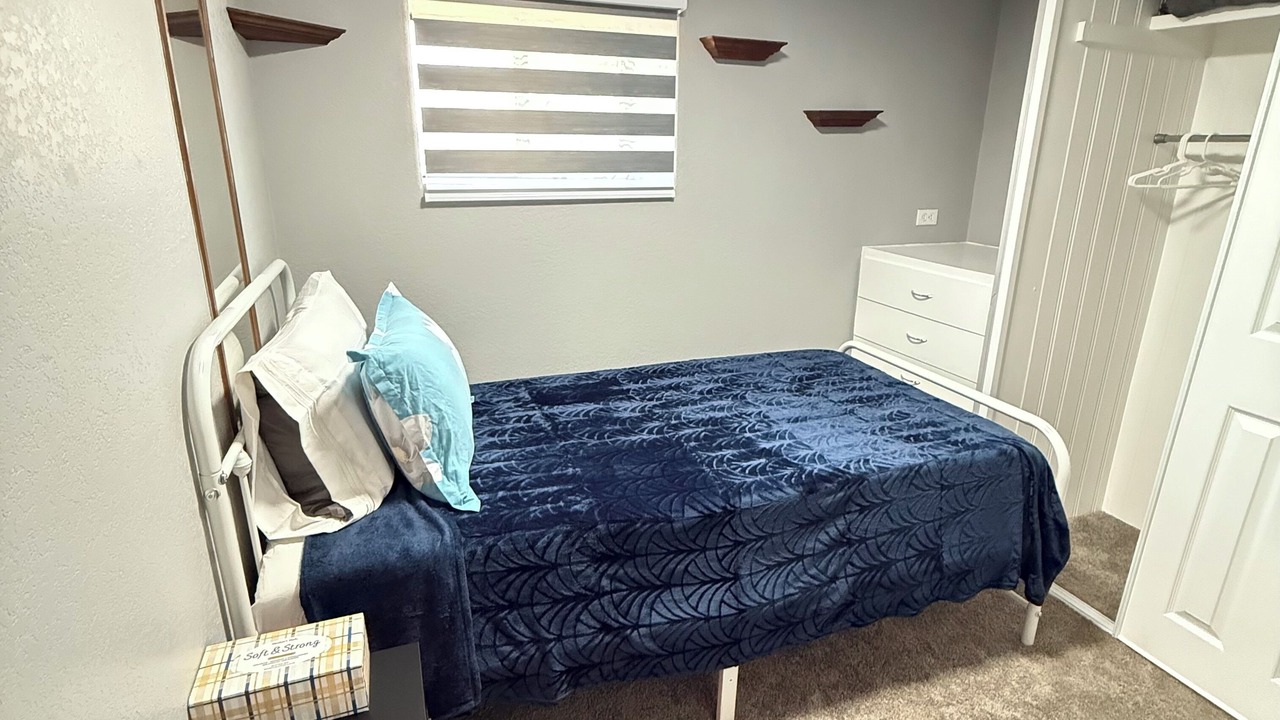 Photo of Bedroom in Mason