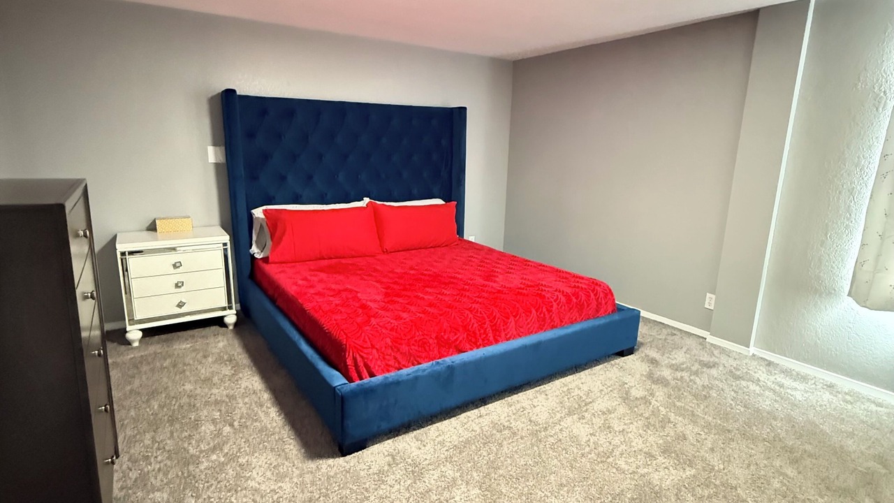 Photo of Bedroom in Mason