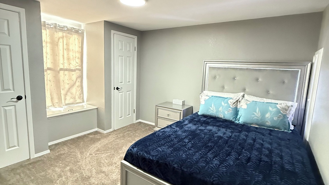 Photo of Bedroom in Mason