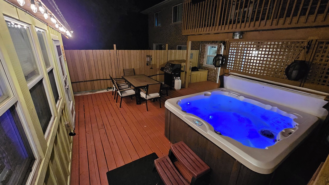 Photo of Outdoor in Rideau Heights