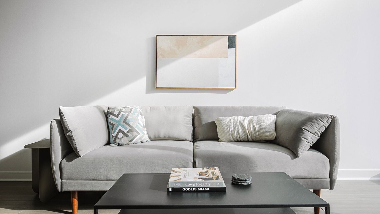 Photo of Livingroom in Streeterville