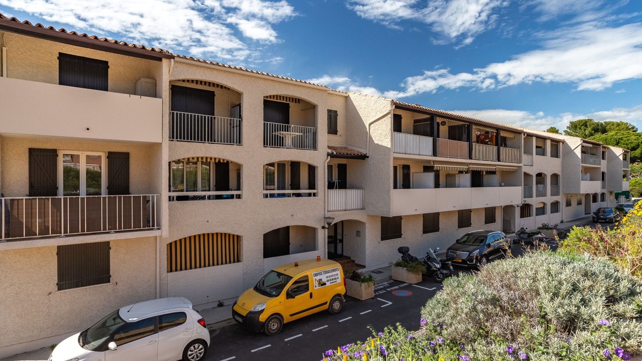 Photo of Others in La Madrague