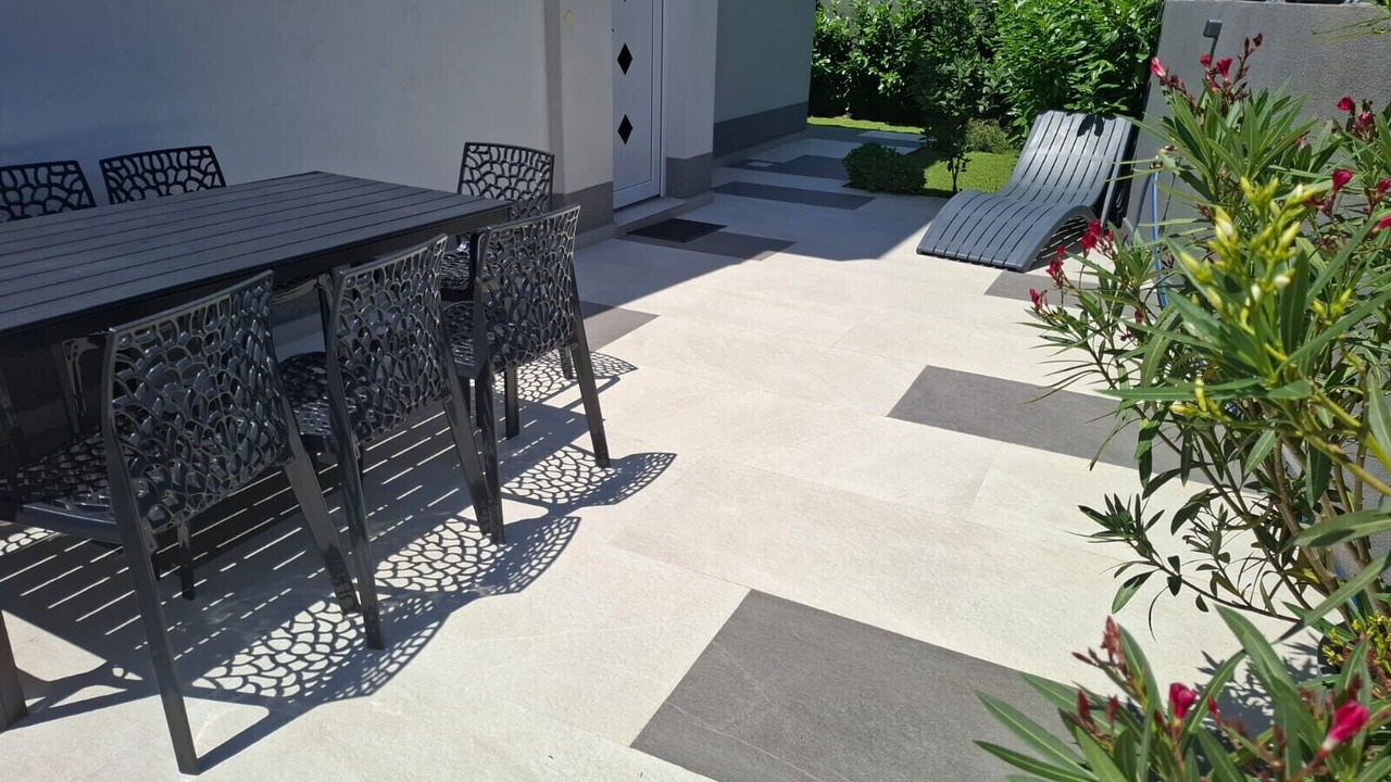 Photo of Outdoor in Rudine
