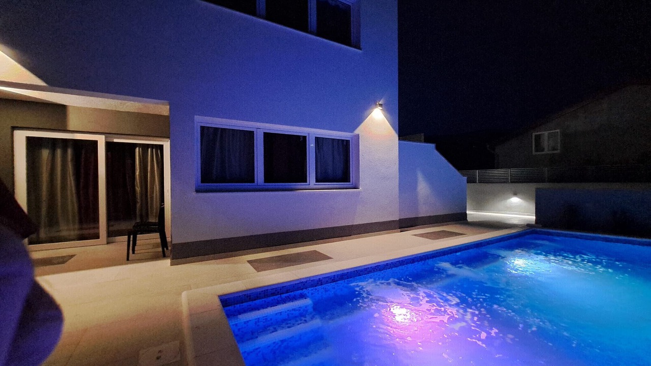 Photo of Outdoor in Rudine