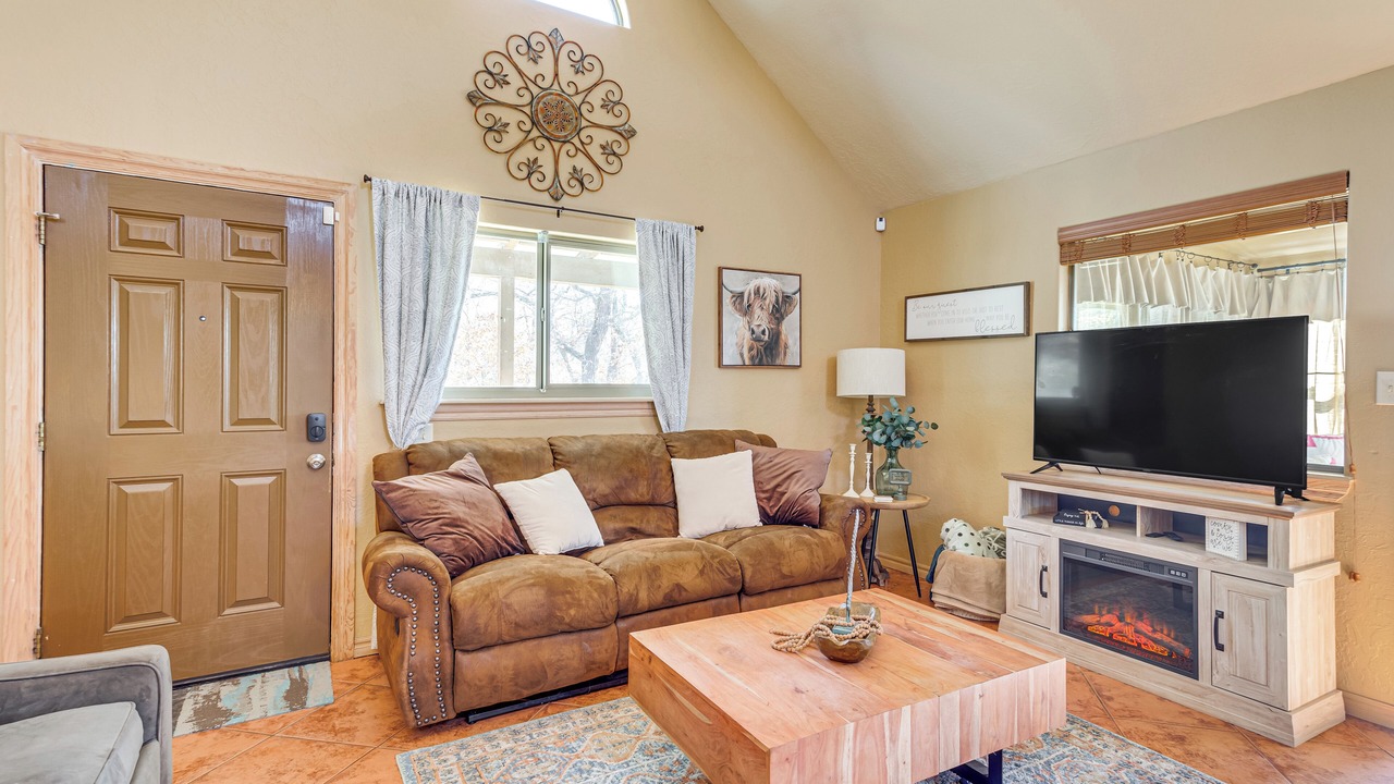 Photo of Livingroom in Medicine Park