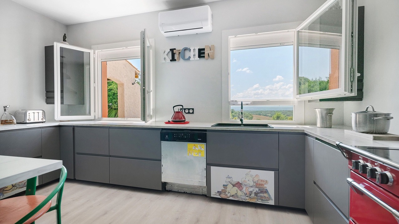 Photo of Kitchen in Saint-Papoul