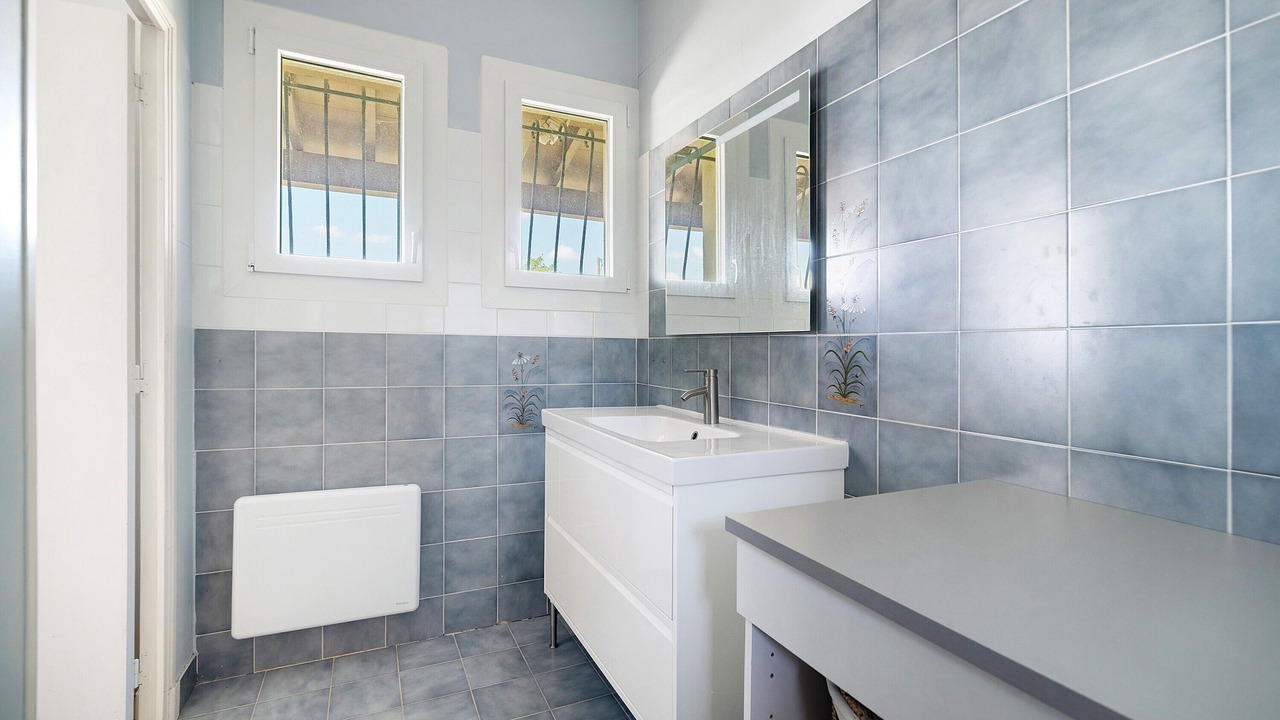 Photo of Bathroom in Saint-Papoul