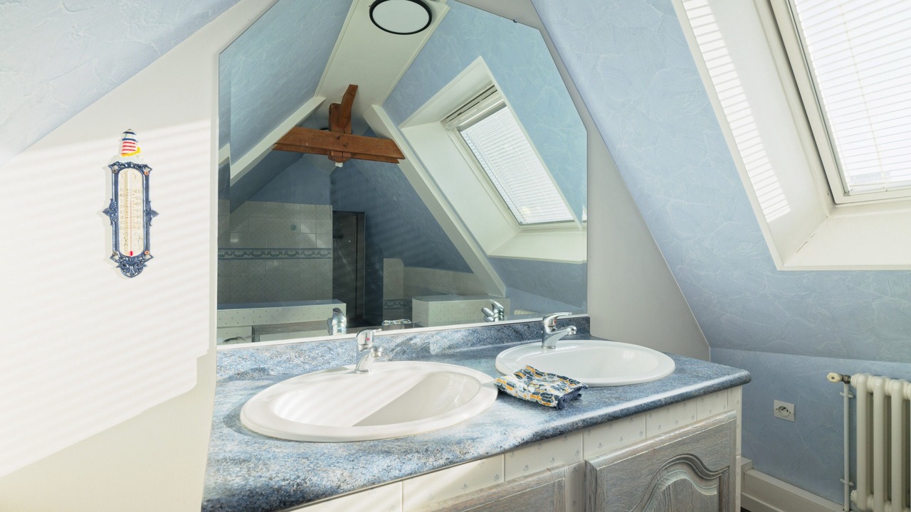 Photo of Bathroom in Chateaugiron