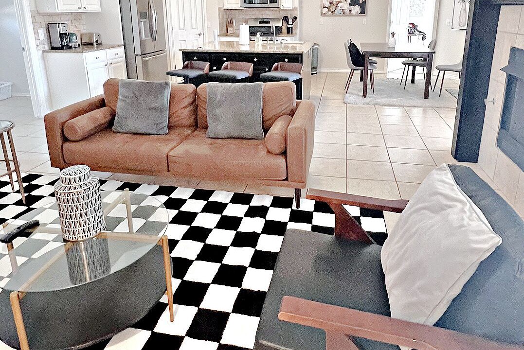 Photo of Livingroom in Yukon