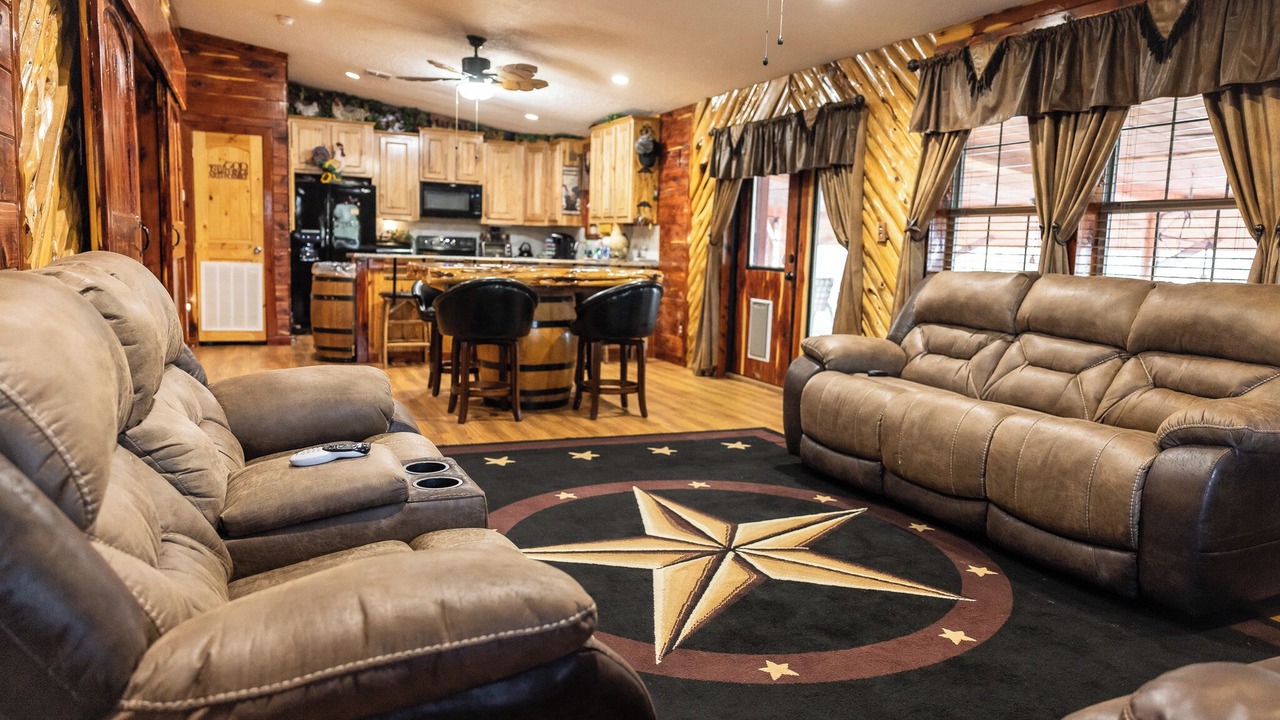 Photo of Livingroom in Bullard