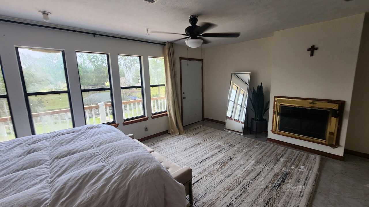 Photo of Bedroom in West Livingston