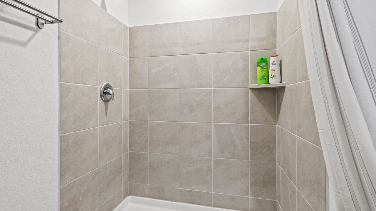Photo of Bathroom in Anna