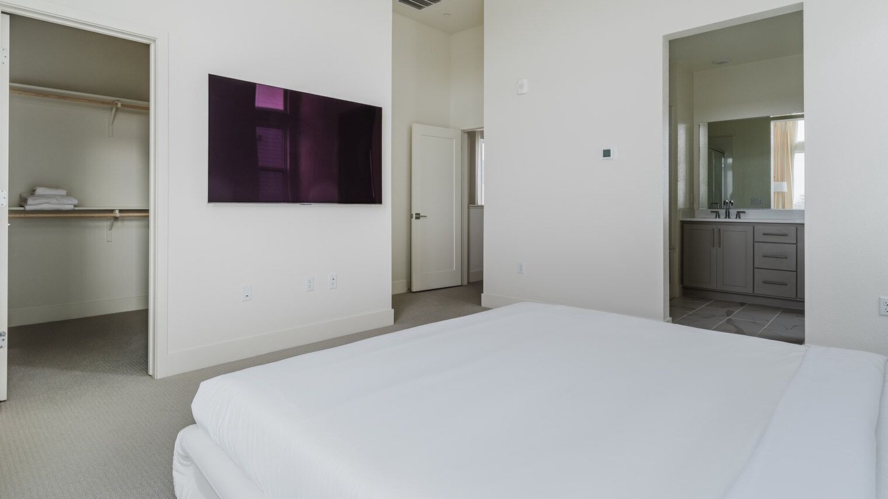 Photo of Bedroom in Fremont