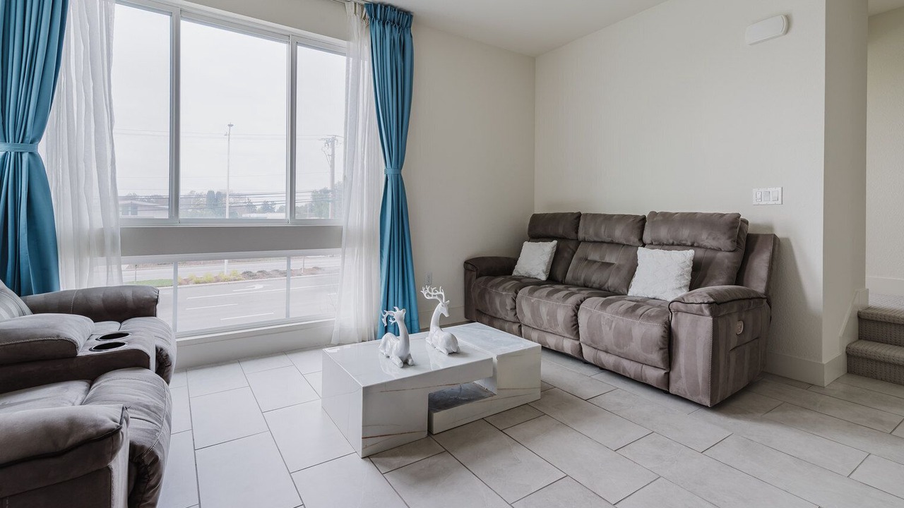 Photo of Livingroom in Fremont