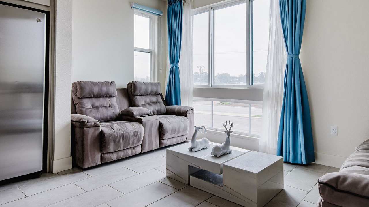 Photo of Livingroom in Fremont