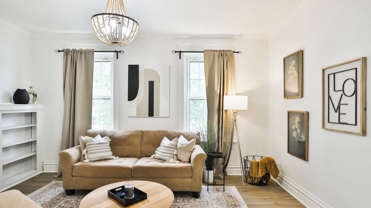 Photo of Livingroom in St. Louis
