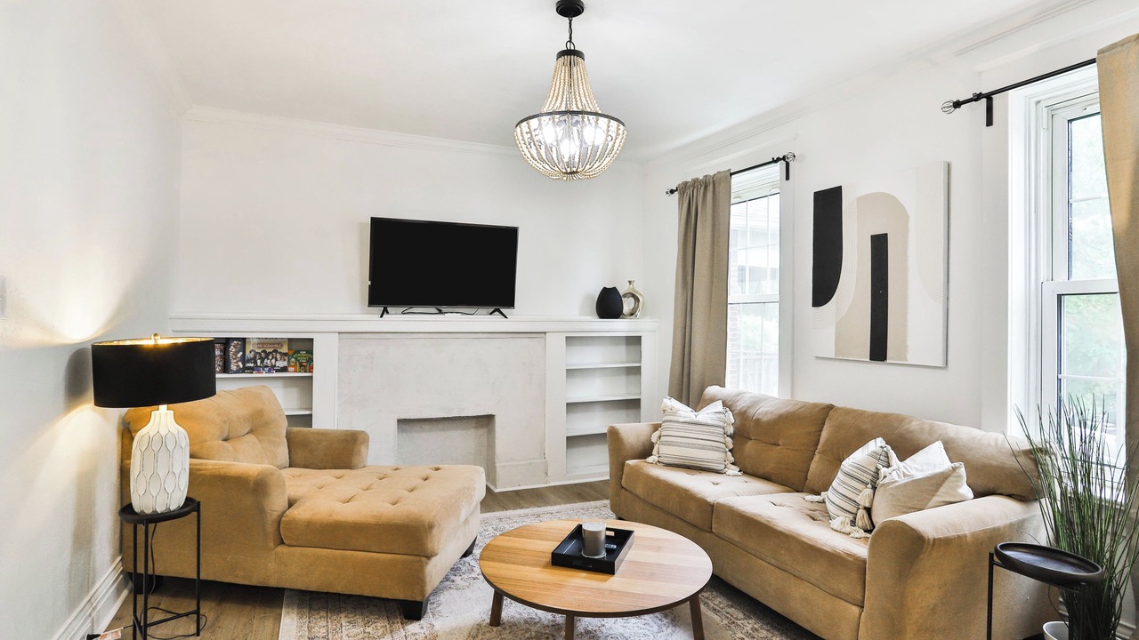 Photo of Livingroom in St. Louis