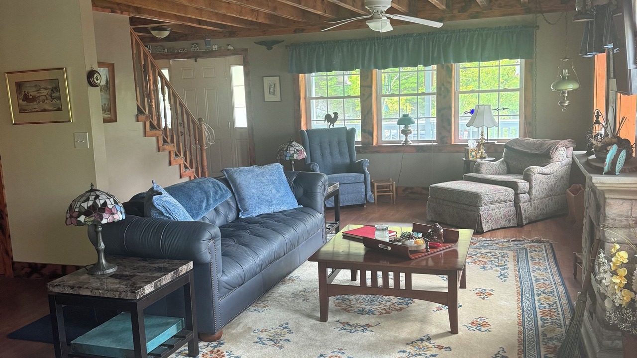 Photo of Livingroom in Hammond