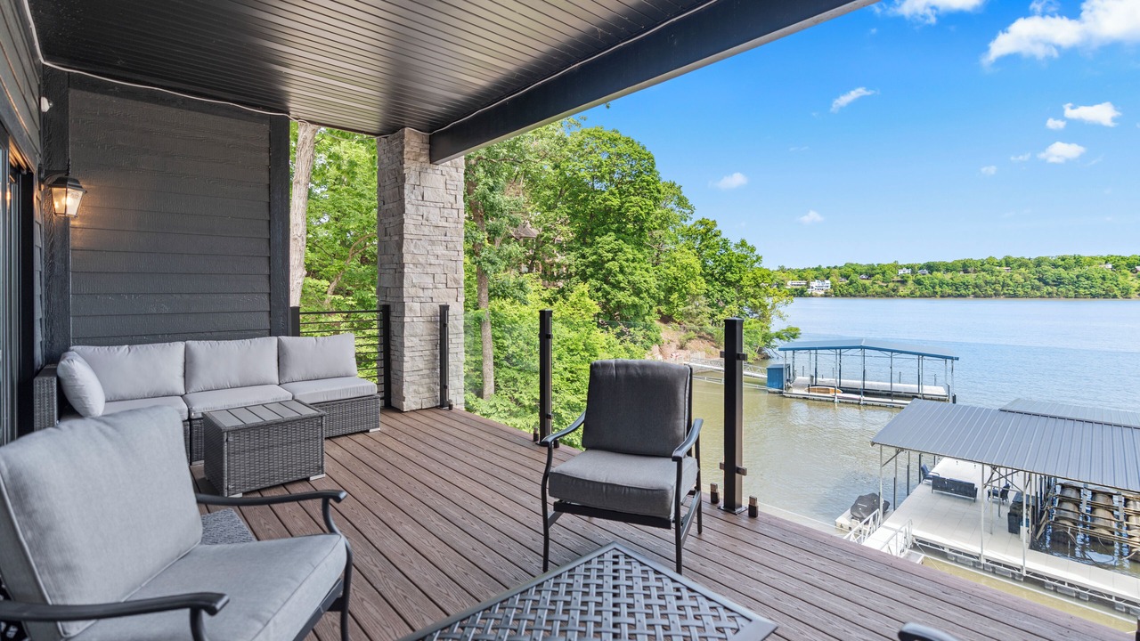 Photo of Patio Balcony in Osage Beach