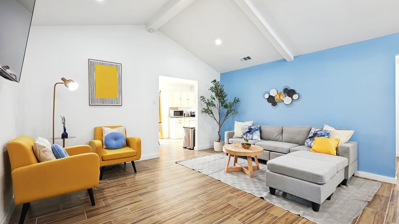 Photo of Livingroom in DeSoto