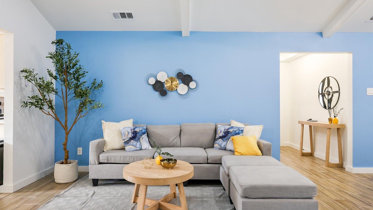 Photo of Livingroom in DeSoto