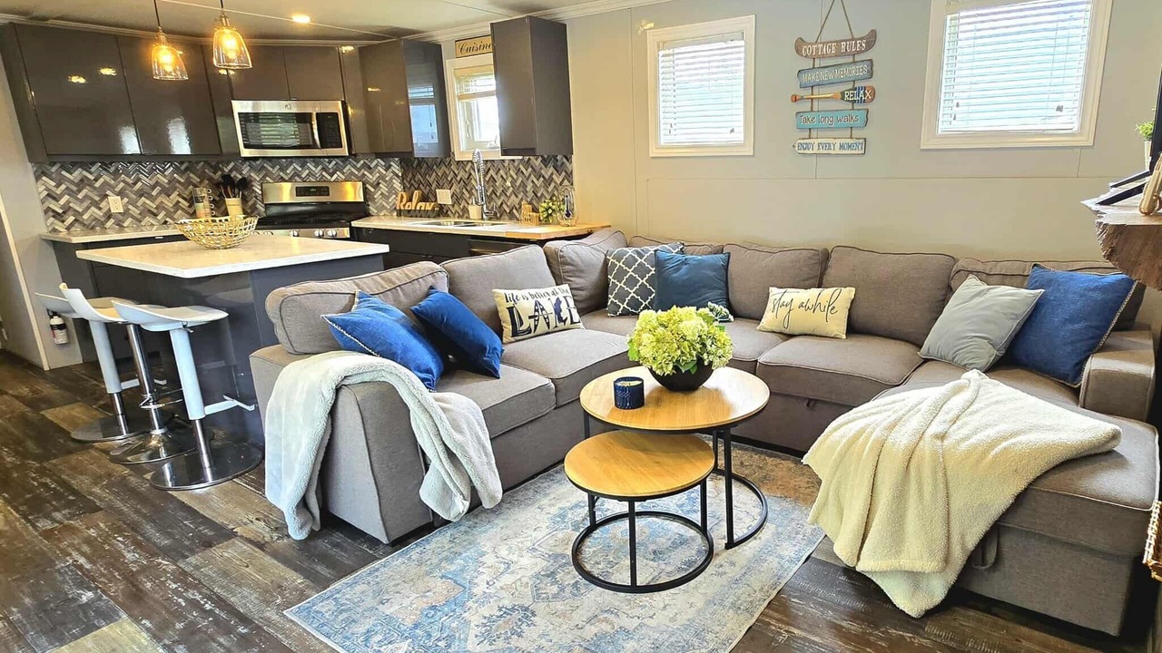 Photo of Livingroom in Sherkston