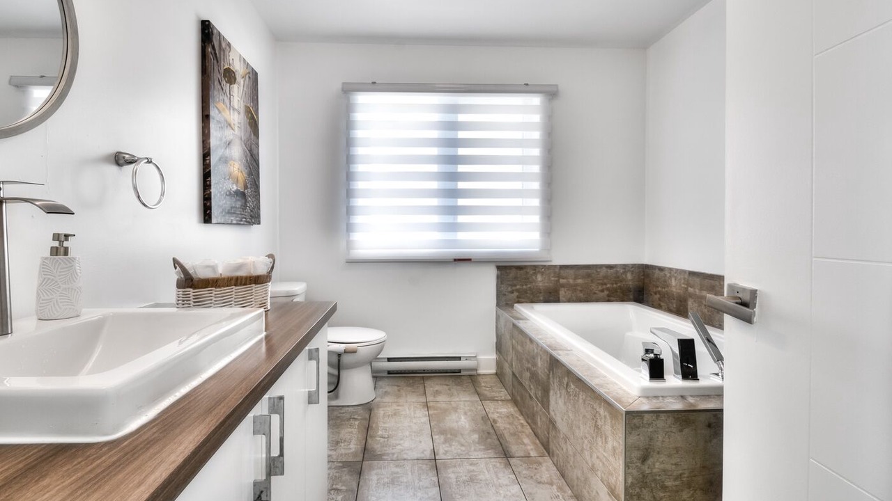 Photo of Bathroom in Lafleche