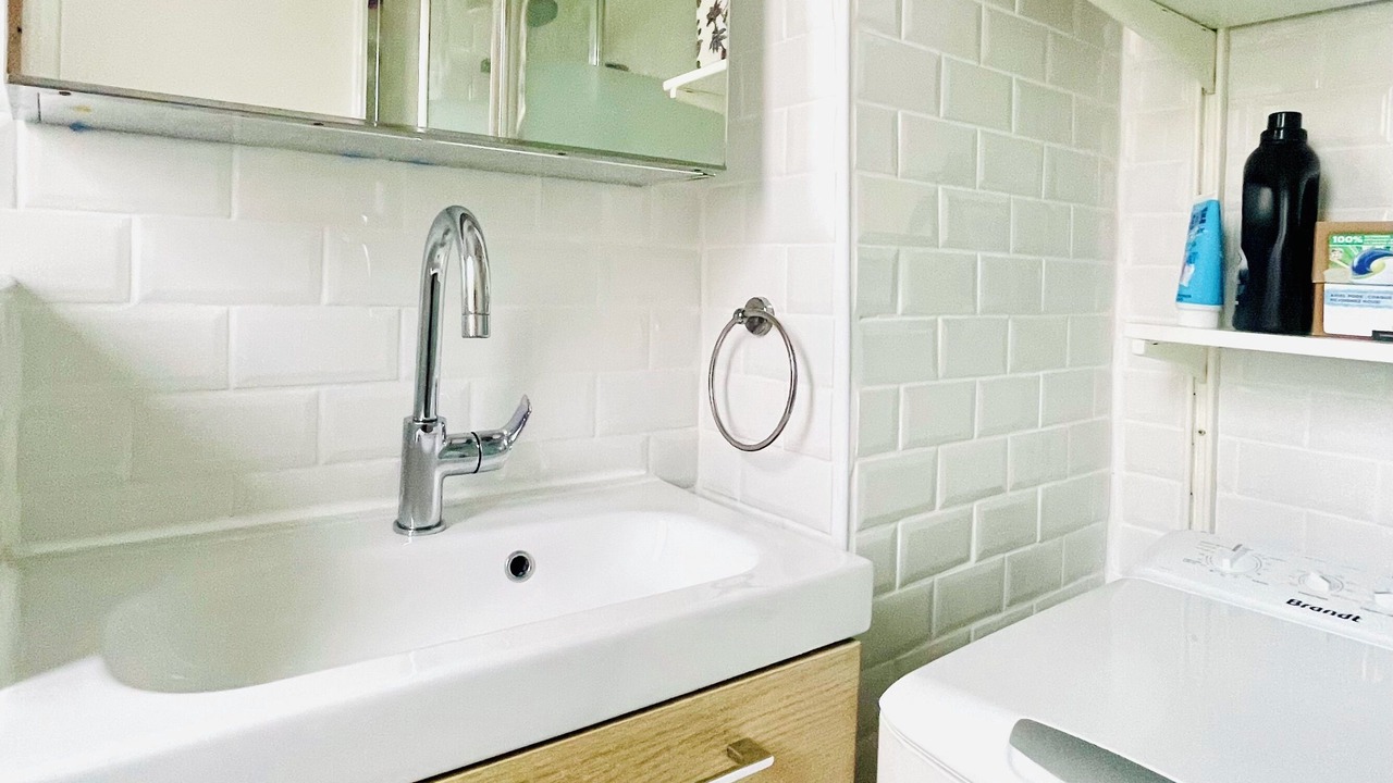 Photo of Bathroom in 13th Arrondissement
