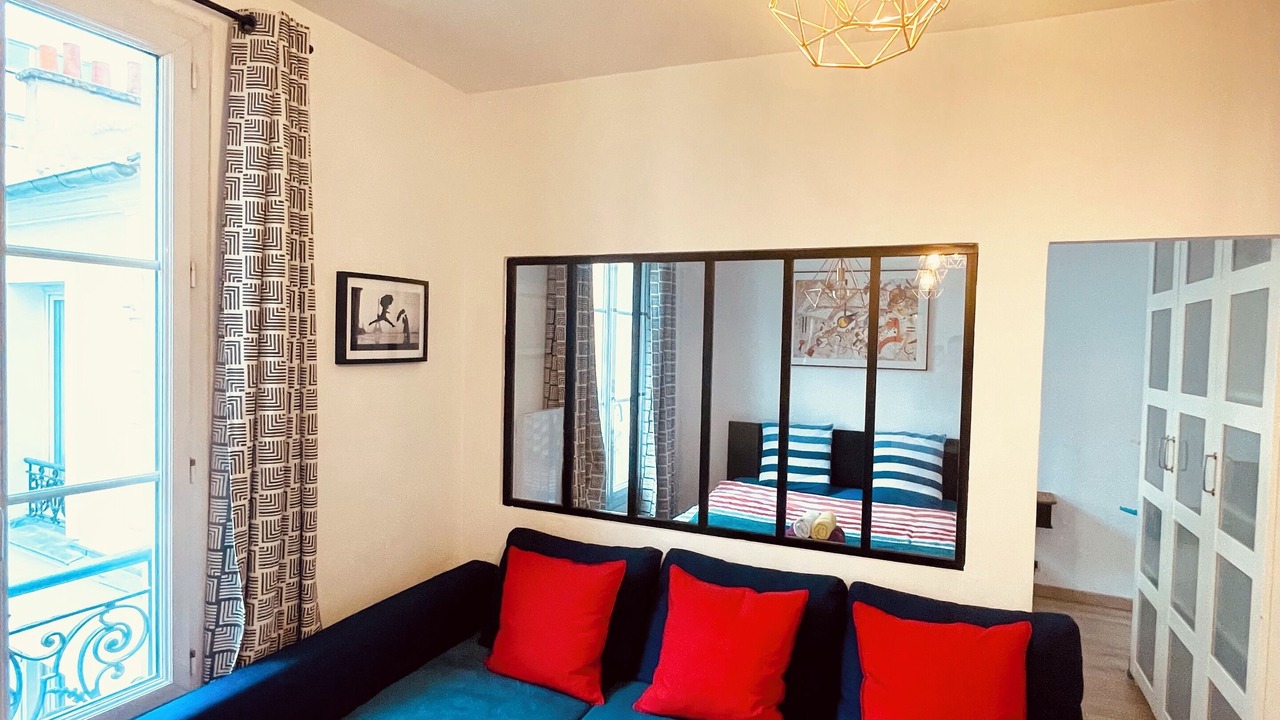 Photo of Bedroom in 13th Arrondissement
