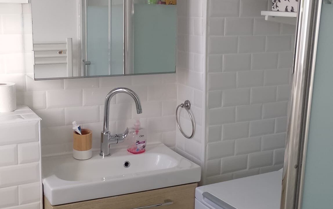 Photo of Bathroom in 13th Arrondissement
