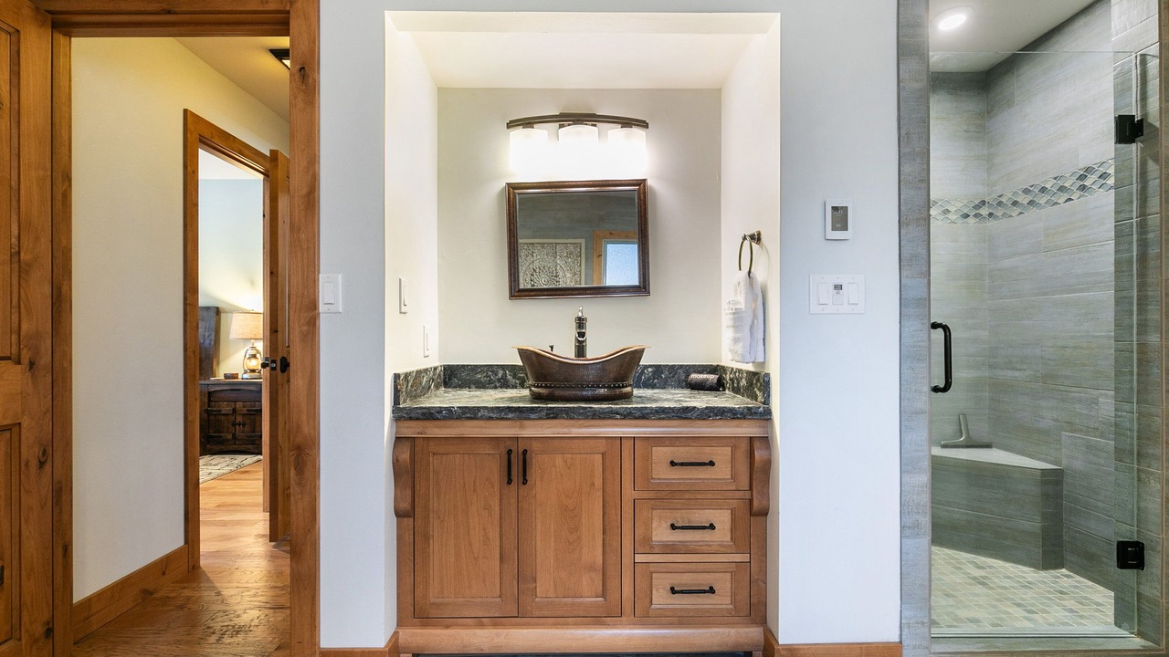 Photo of Bathroom in Carnelian Woods